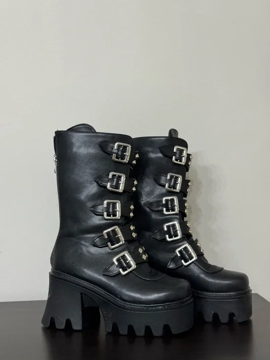 Women’s Black Buckle Platform Combat Boots - Picture 2 of 3